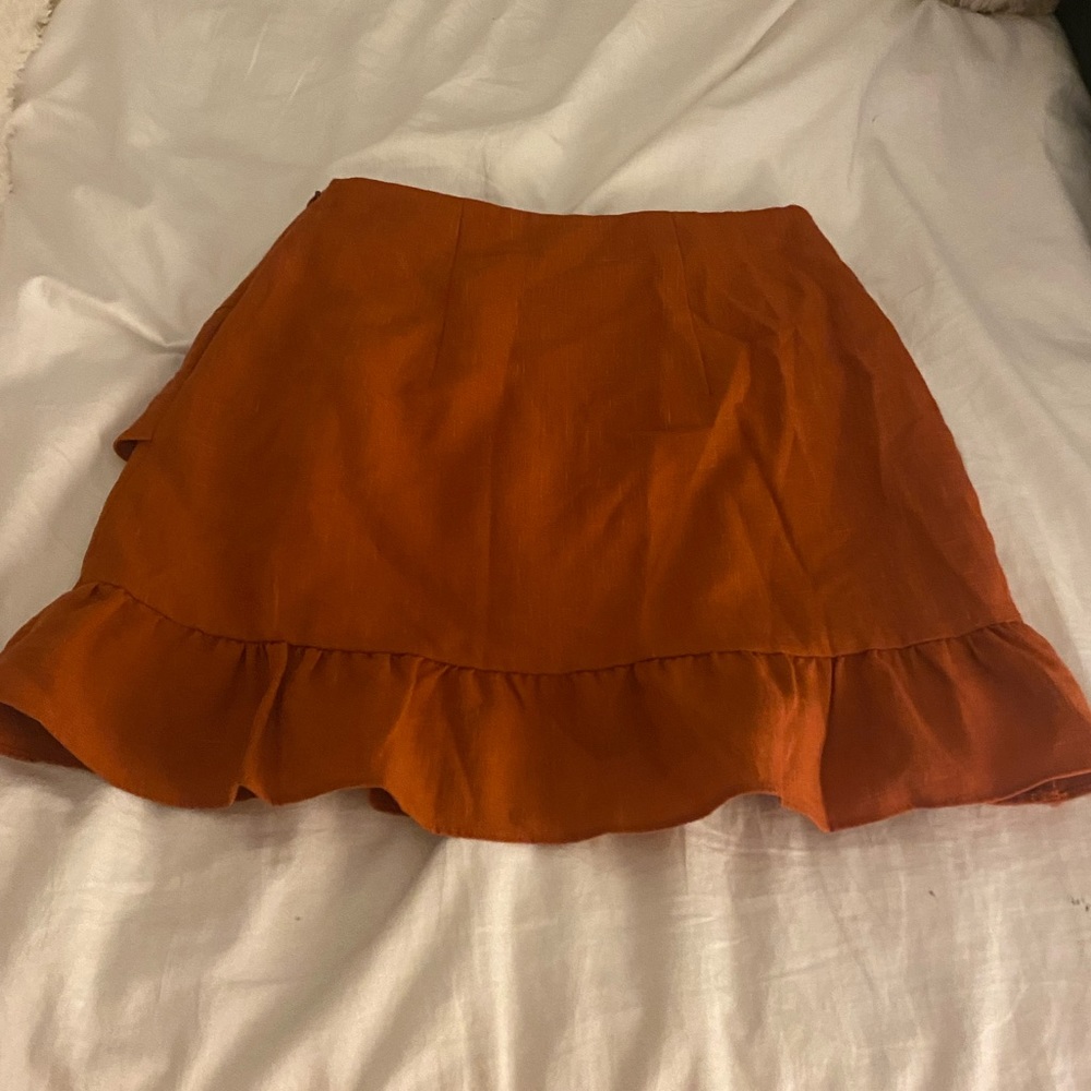 High Waisted Ruffle Mini Skirt - Picture 6 of 6